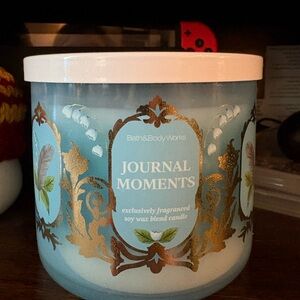 Bath & Body Works Journal Moments Candle Never Burned.